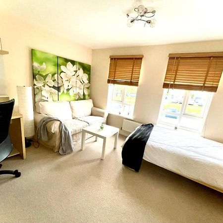Lakeside Stylish 3 Bedroom House Grays Ngoại thất bức ảnh